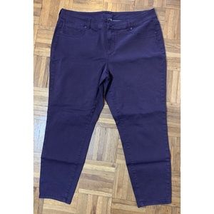Maurices Jeggings. Size 20W short.